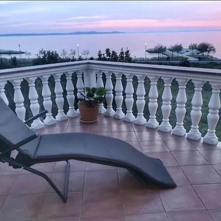 Astoria Apartman *