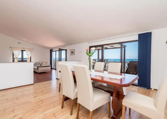 Astoria Appartement